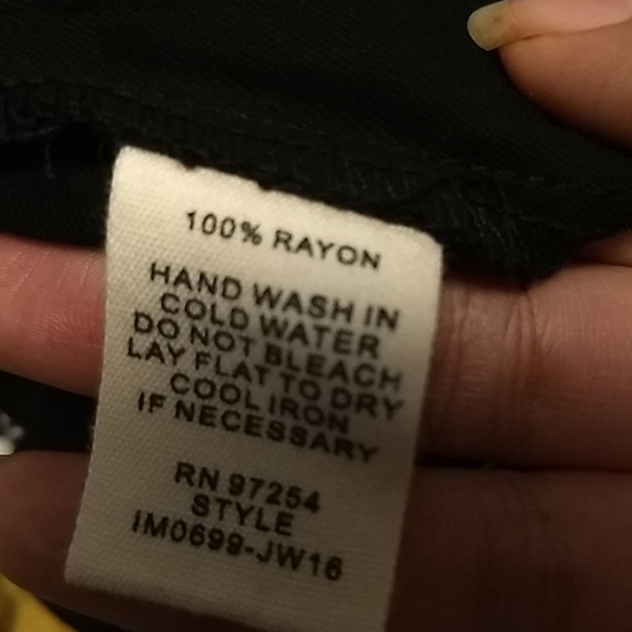 One clothing v neck black dress shirt - Picture 3 of 3